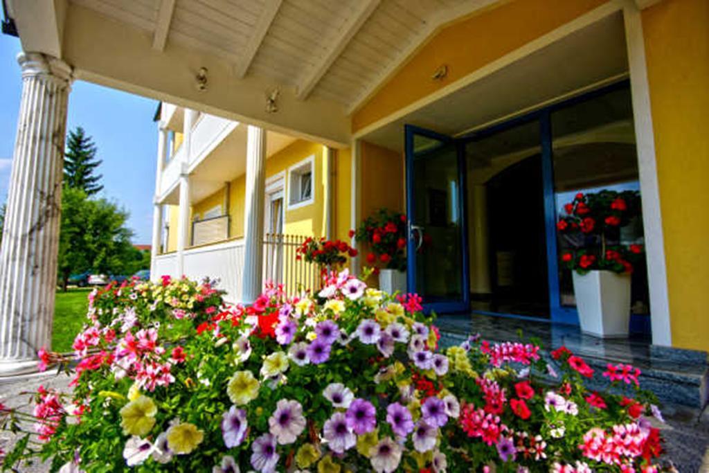 Pension Helios Sankt Kanzian am Klopeiner See Dış mekan fotoğraf